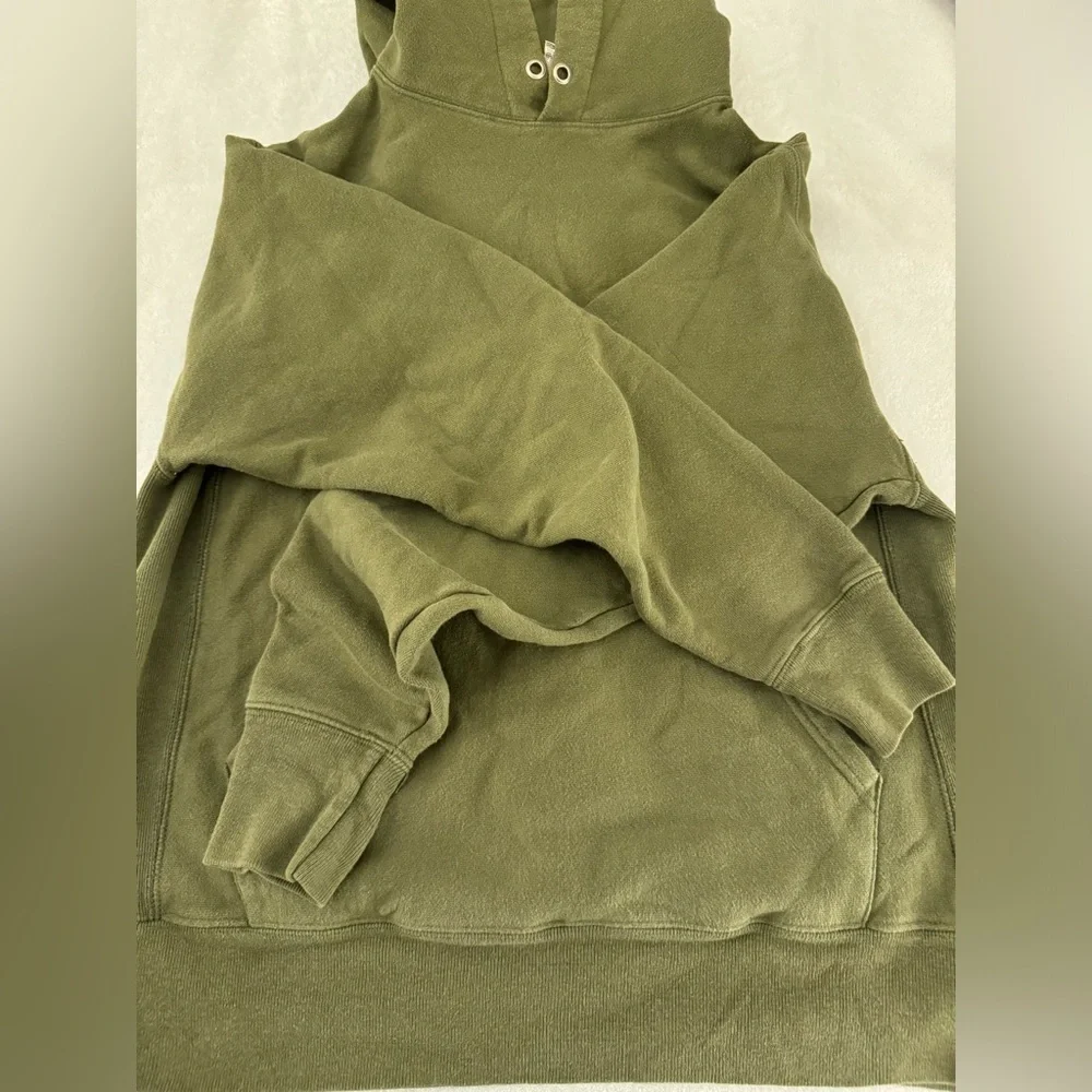 Champion Hoodie - Picture 4 of 5